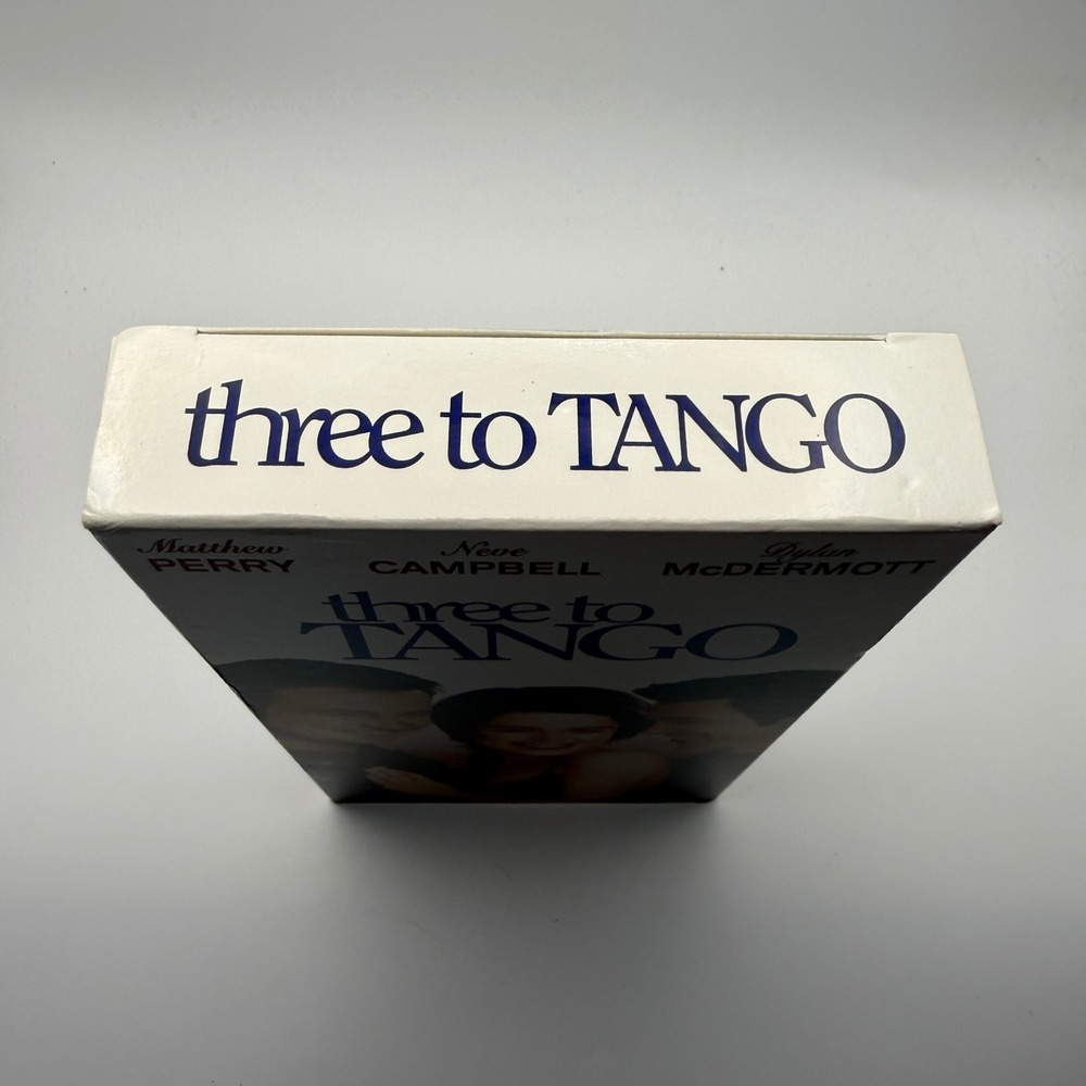 Three to Tango VHS 1999 Matthew Perry Neve Campbell Rom-Com Warner Home Video - Picture 4 of 5